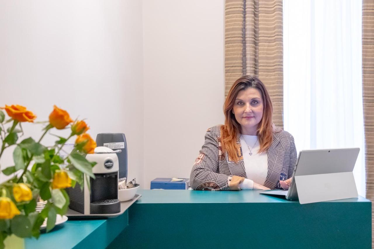 New Morpheus Rooms Rome Bagian luar foto